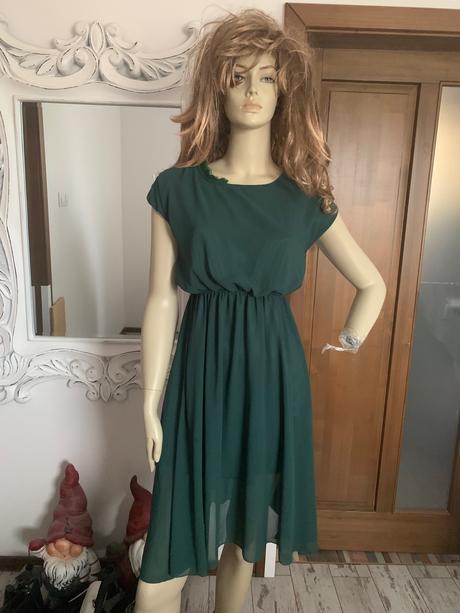 Smaragdovozelene saty, s