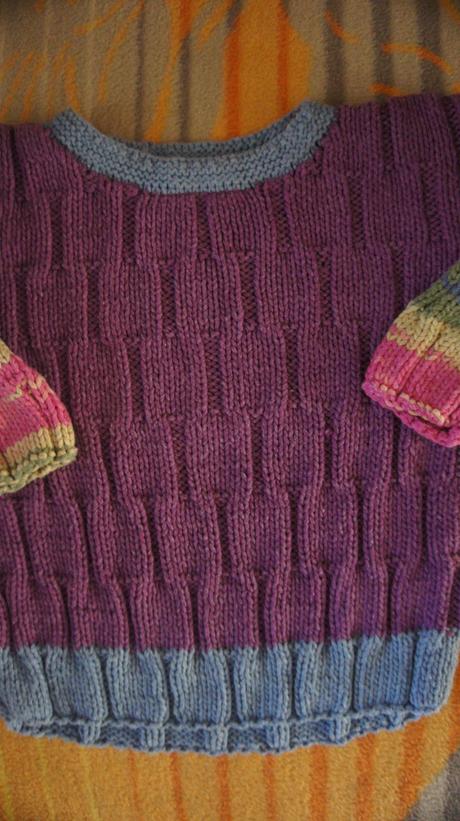 Pulóver farebný, 86
