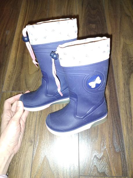 Svietiace gumáky, v. 22/23 + nepremokavá bunda, lupilu,23