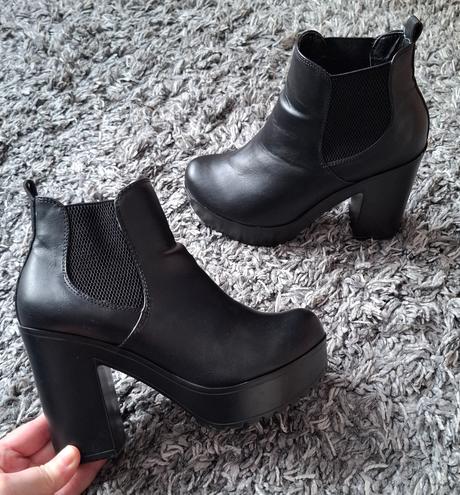 Kotničky jenny fairy, 37