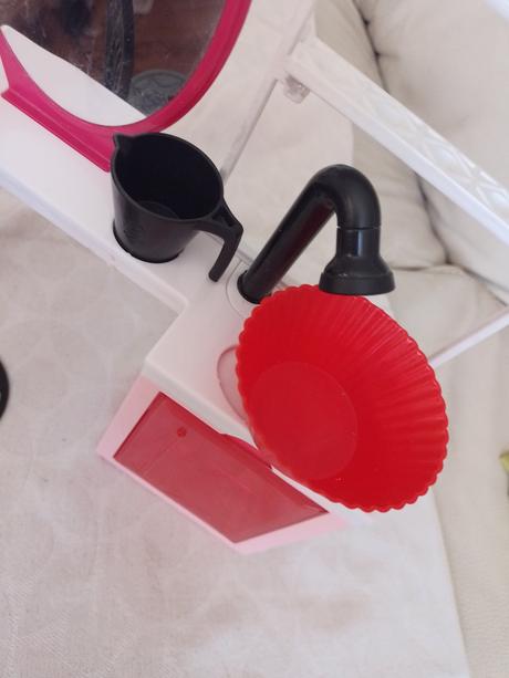 Barbie kadernícky salón,