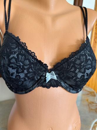 Čierna podprstenka, secret,80d