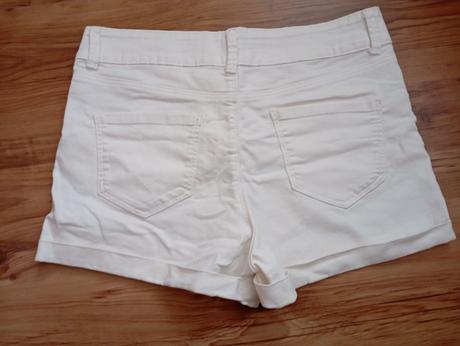 Dámske kraťasy, c&a,42