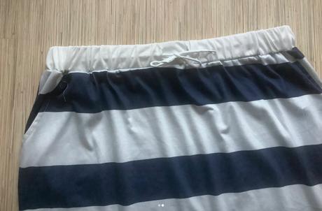 Upletova sukna, f&f,44