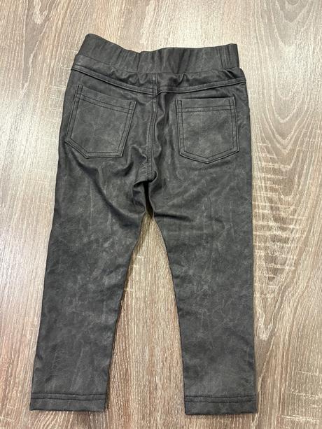 Blizz5 koženkove dievcenske nohavice 98/104, 98