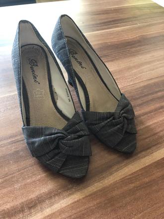 Topanky s otvorenou spickou, 36