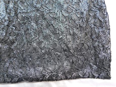 Kvalitne velmi pekne čipkovane šaty, 36