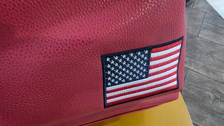 Rubsak cerveny kozeny, 