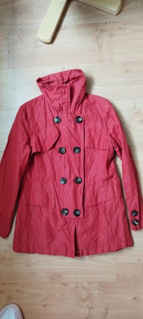 Prechodný kabát, 38