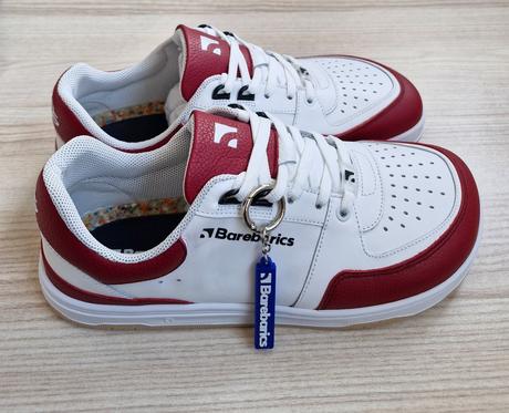 Wave - white & crimson red 42 x310, be lenka,42