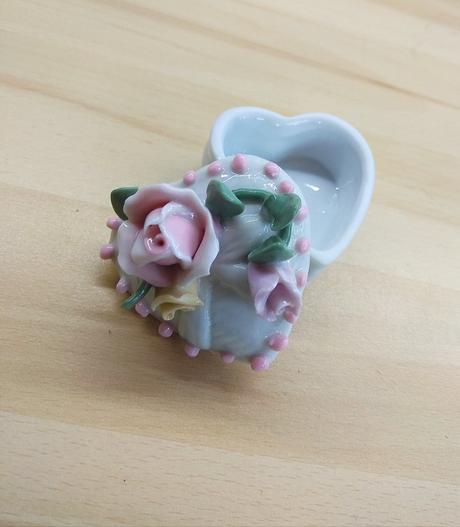 Sperkovnica na drobne sperky, 