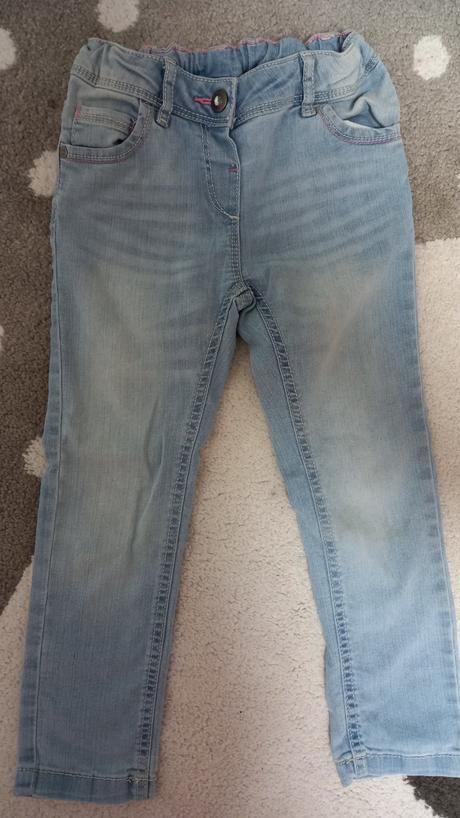 Kvalitné rifle, palomino,110