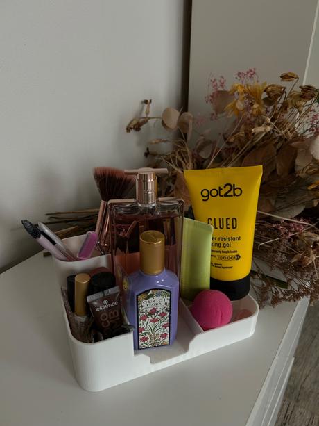 Organizér na kozmetiku, 