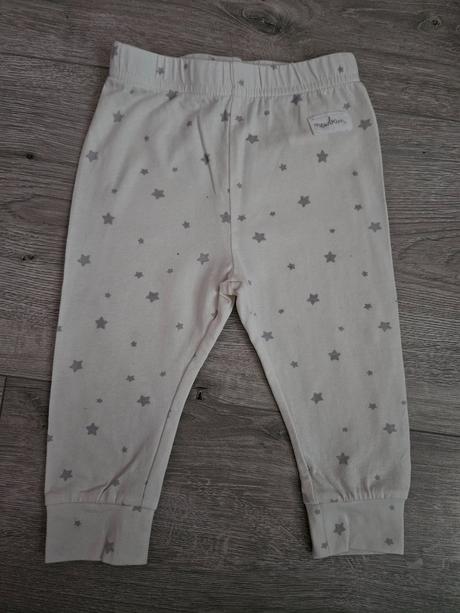 Tenšie tepláčiky legínky 68, sinsay,74