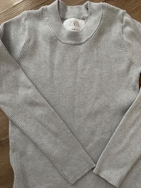 Svetrik 134/140, zara,140