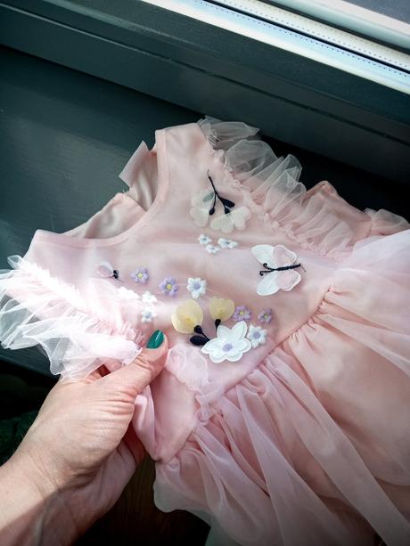 Spoločenské šaty pre dievčatká, 98