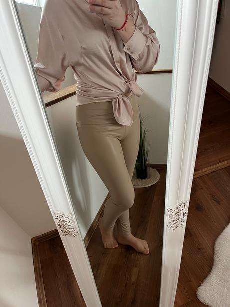 Hnedé koženkové nohavice, l