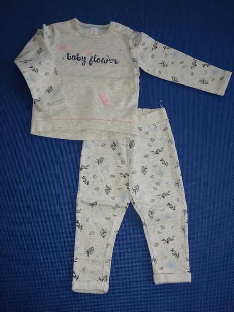 Domáci úbor c&a, c&a,92