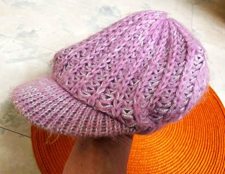 Pletená čiapka so šiltom, m