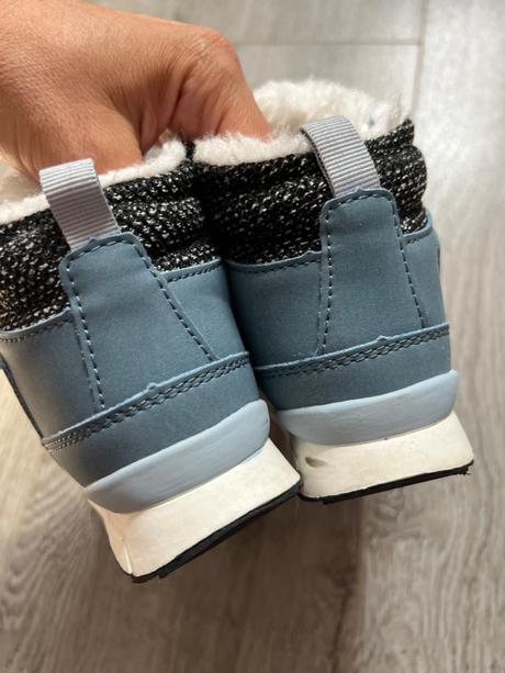 Zateplene topanky, reserved,22