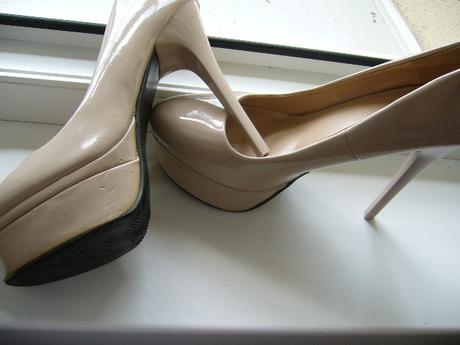 Spoločenske lodičky, 39