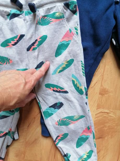 Tepláky 98-104, 104