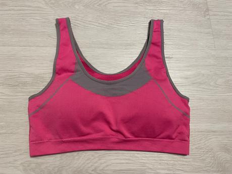 Športová vystužená podprsenka., s