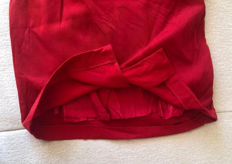 Červená puzdrová vlnená sukňa s/36, s