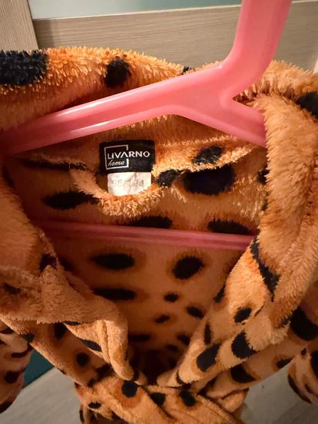 Leopardí župan, 98