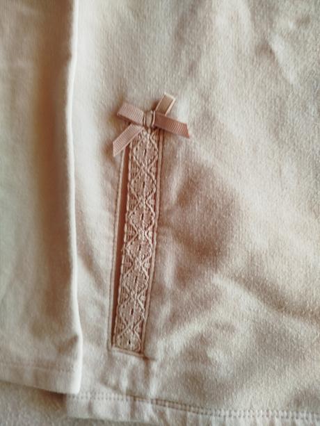 Svetrík, palomino,134