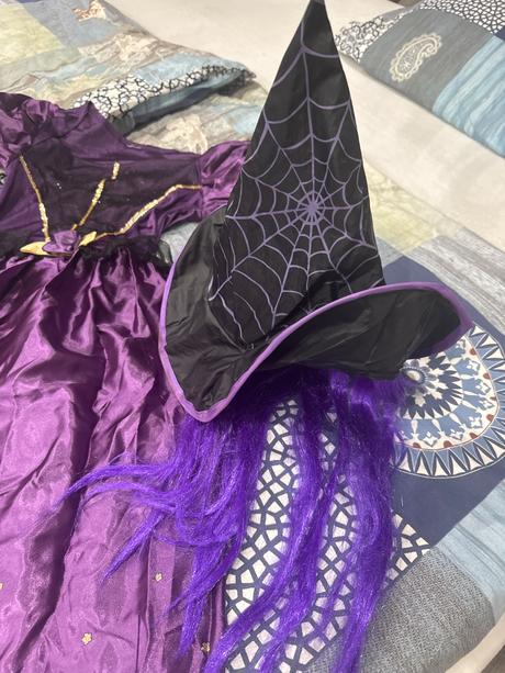 Maska na karneval bosorka, 