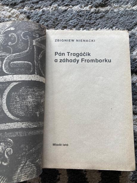 Pán tragáčik a záhady fromborku (1983), 