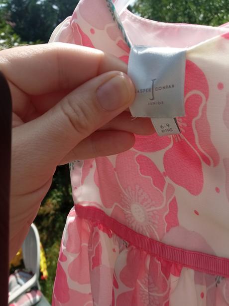 Spoločenské saty s kvetmi vlčieho maku, 74