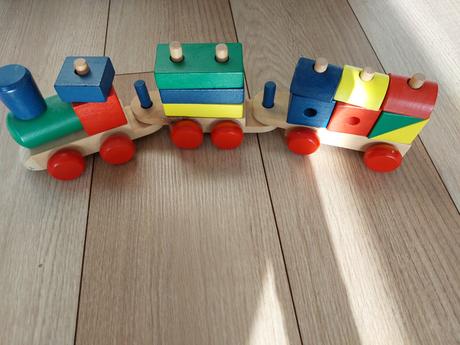 Dreveny vlak skladacka, 