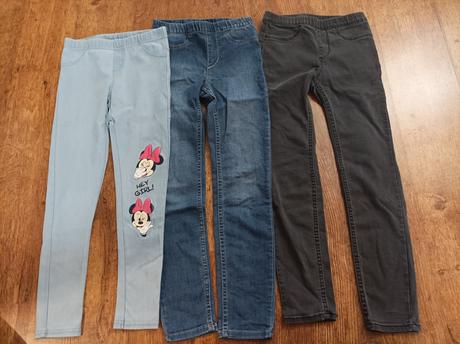 Bezchybné jegginsy, 128