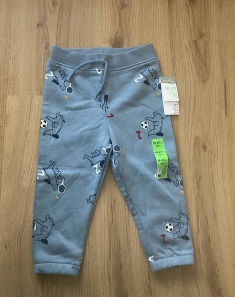 Tepláčky, primark,92