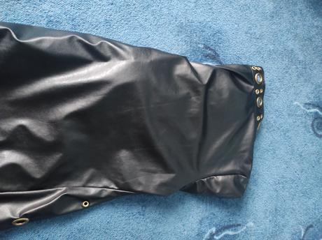 Štýlová kozenka, s