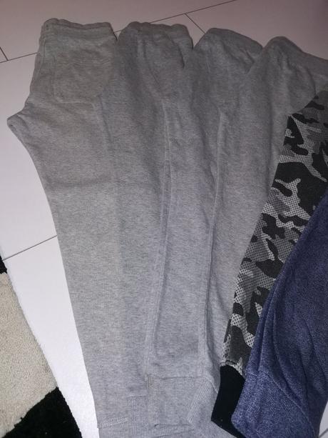 6x tepláky f&f... 6-7r...122, f&f,122