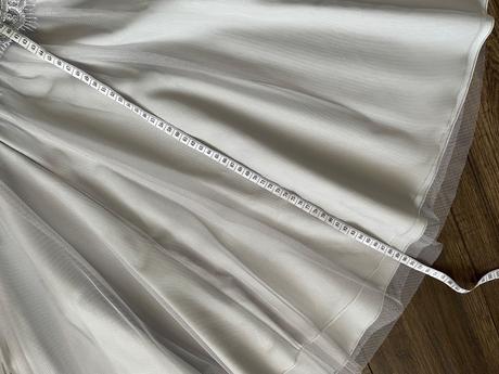 Spolocenske saty svadba krstiny, m