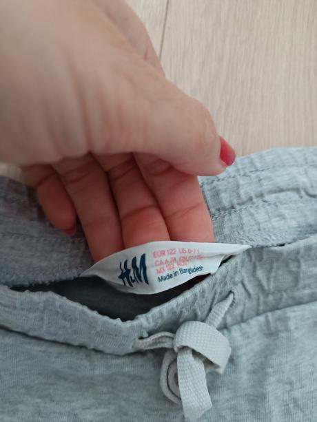 2x kraťasy hm, h&m,122