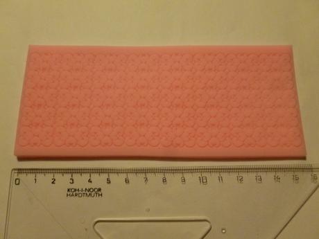 Podložka na srdiečkovú čipku,