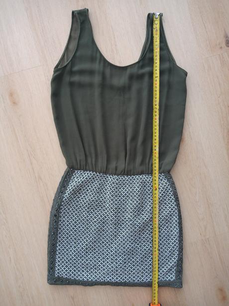 Šaty zara s vyšívanou sukňou, zara,s