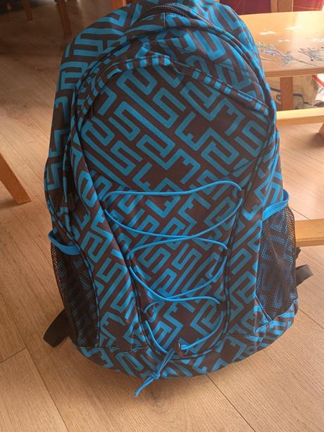 Ruksak sam 25l,