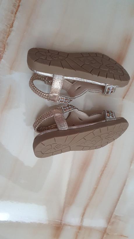 Sandalky, gina,25 / 26 / 28