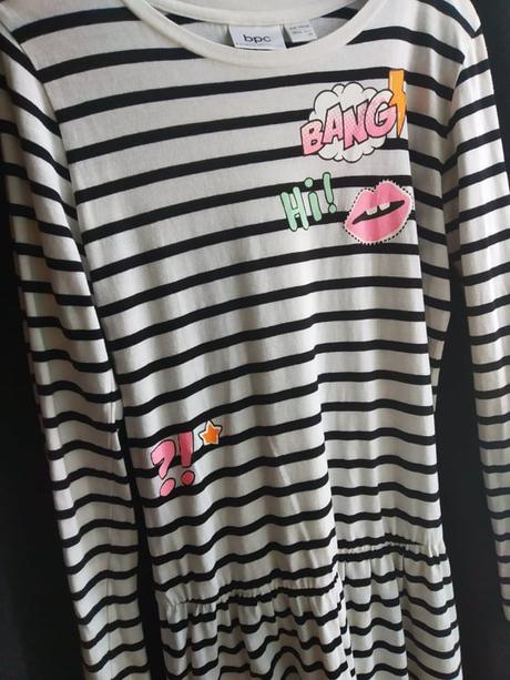 Pásikované šaty s komiksovou potlačou, bonprix,140