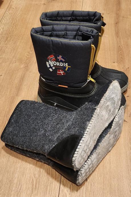 Demar snehule, demar,33