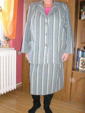 Nenosený kostým, 56