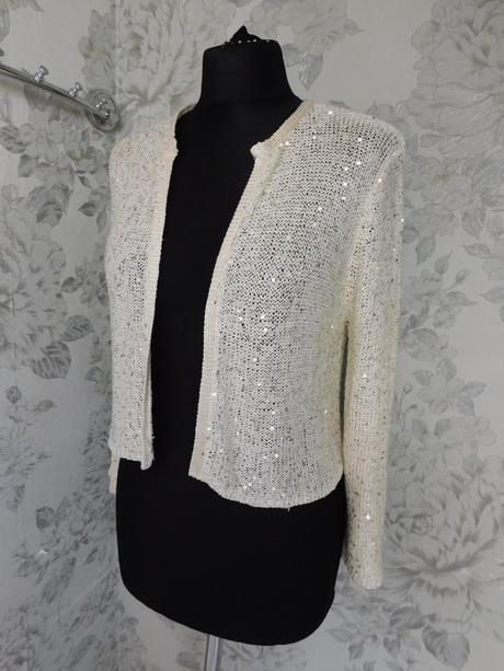 Velmi pekny svetrik, 36