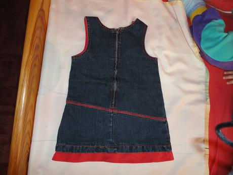 Riflové šatičky zn.impidimpi-cena s poštou, 86