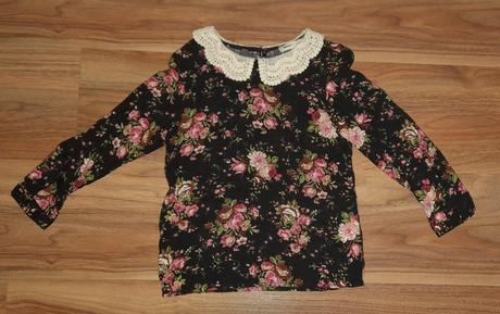 Kvetovaná blúzka, 104